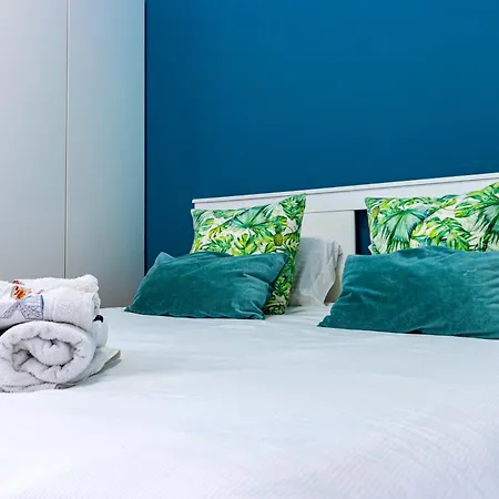 Guest H4u - Batalha Center Apartmán *