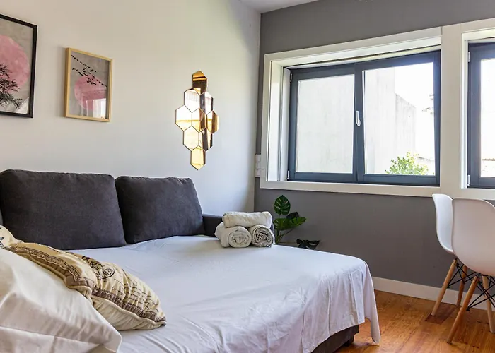 Guest H4u - Batalha Center Πόρτο