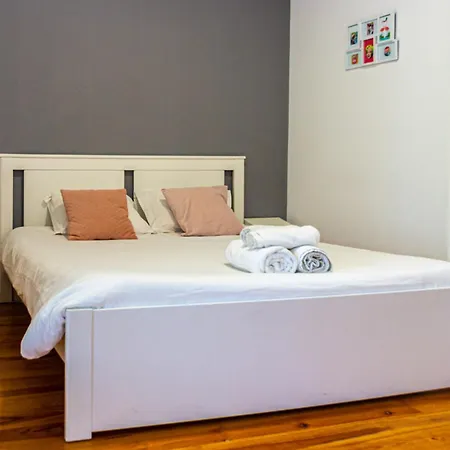 Guest H4u - Batalha Center *