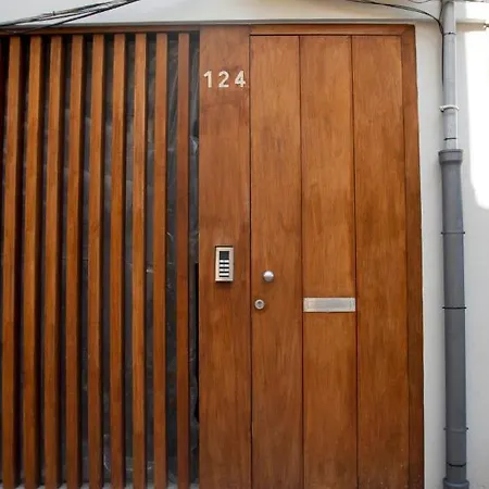 Guest H4u - Batalha Center Apartment *