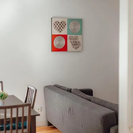 Guest H4u - Batalha Center Apartment Porto