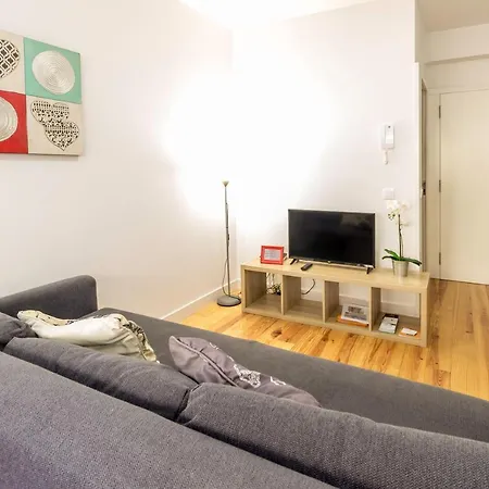 Apartment Guest H4u - Batalha Center