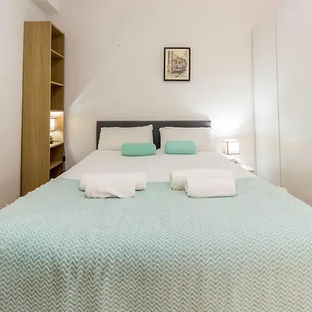 Apartment Guest H4u - Batalha Center