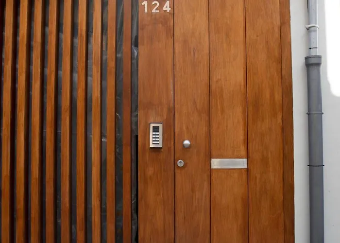 아파트 Guest H4u - Batalha Center 포르투